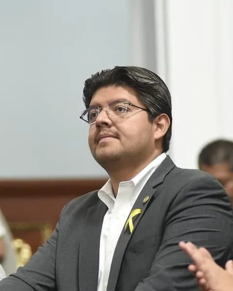 Víctor Hugo Lobo Rodríguez